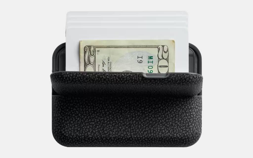 Bellroy Flip Case