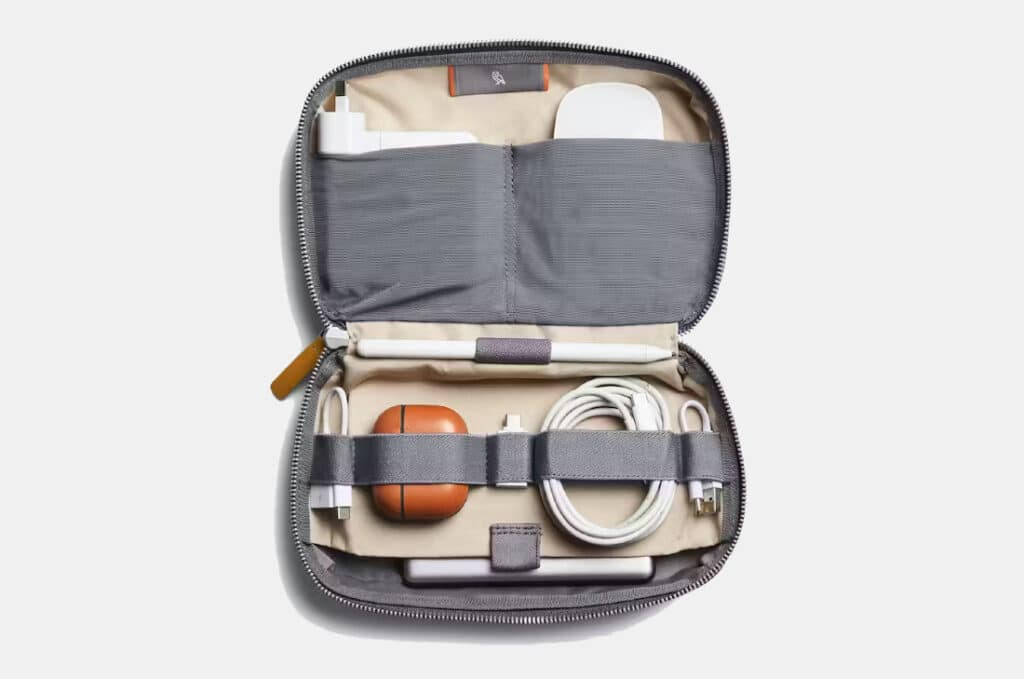 Bellroy Tech Kit