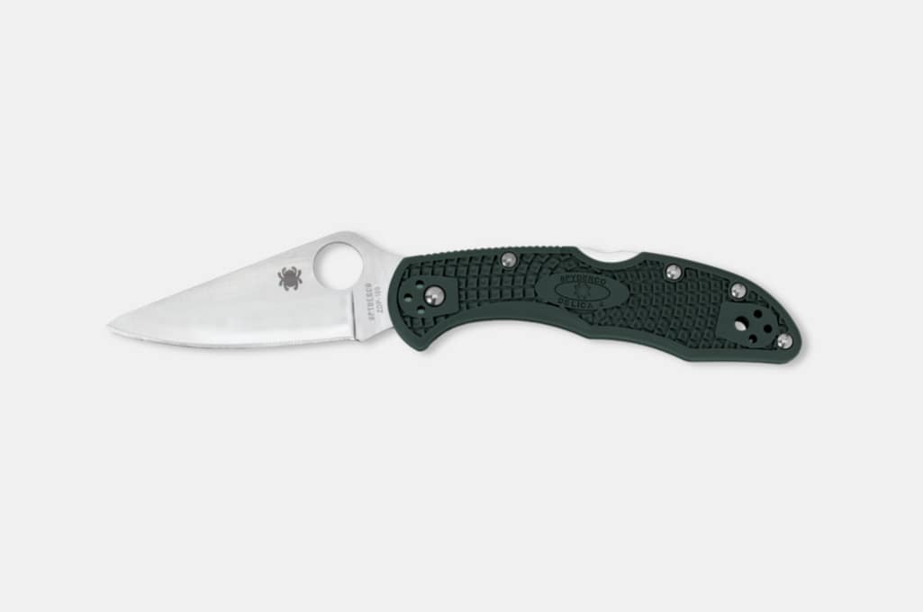 Best Lightweight: Spyderco Delica 4 FRN