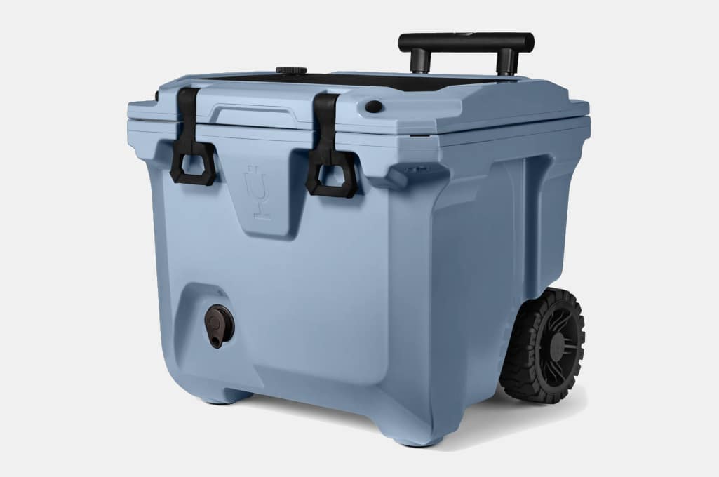 BrüTank 35-Quart Rolling Cooler