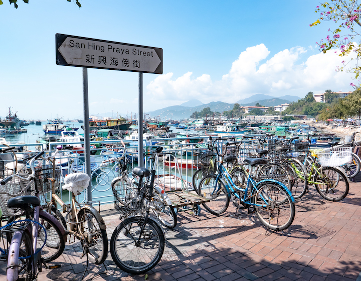 cheung chau hong kong beach hike things to do whats on bun festival