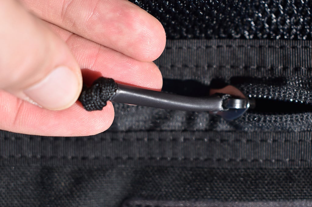 GoRuck GR1 Review_zipper pulls