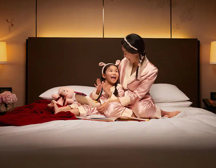 grand hyatt hotel staycation package mothers day hong kong hotel hk