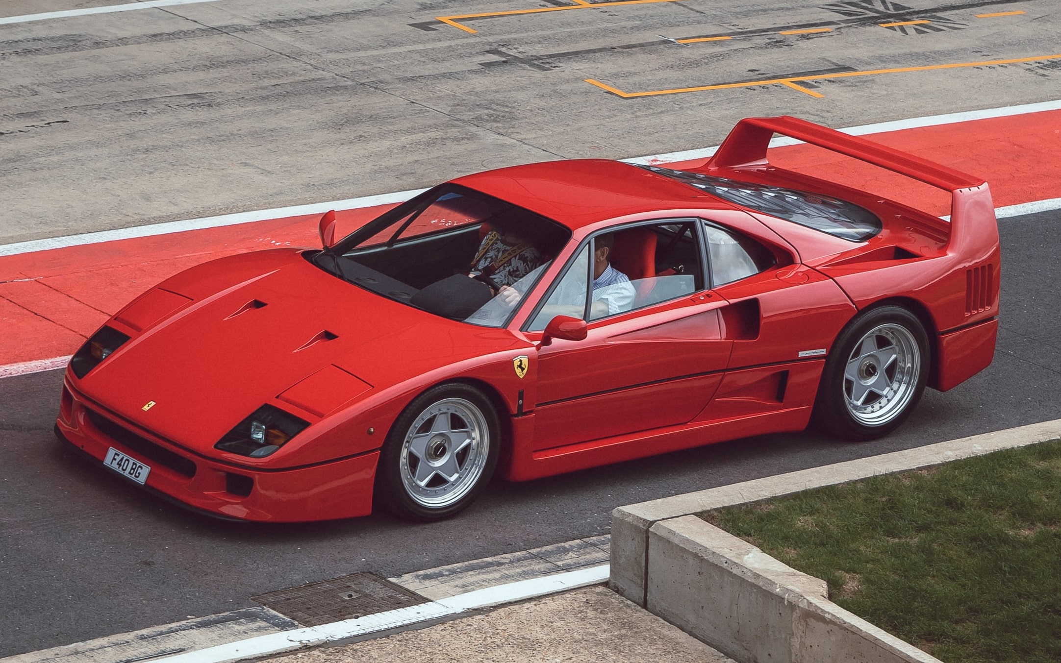 History of the Iconic Ferrari F40