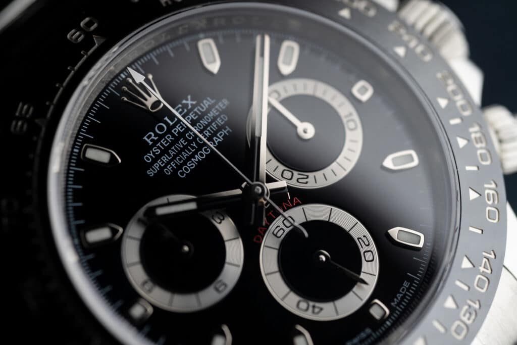 How To Use A Tachymeter Scale