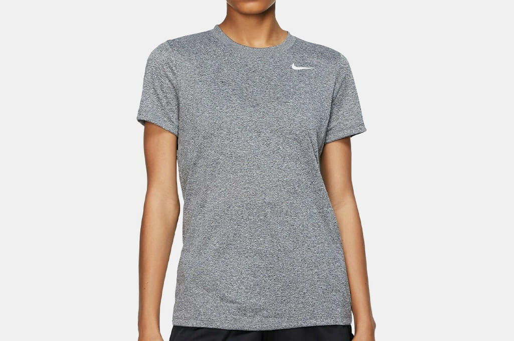 Nike Dri-FIT Legend Women's Training T-Shirt