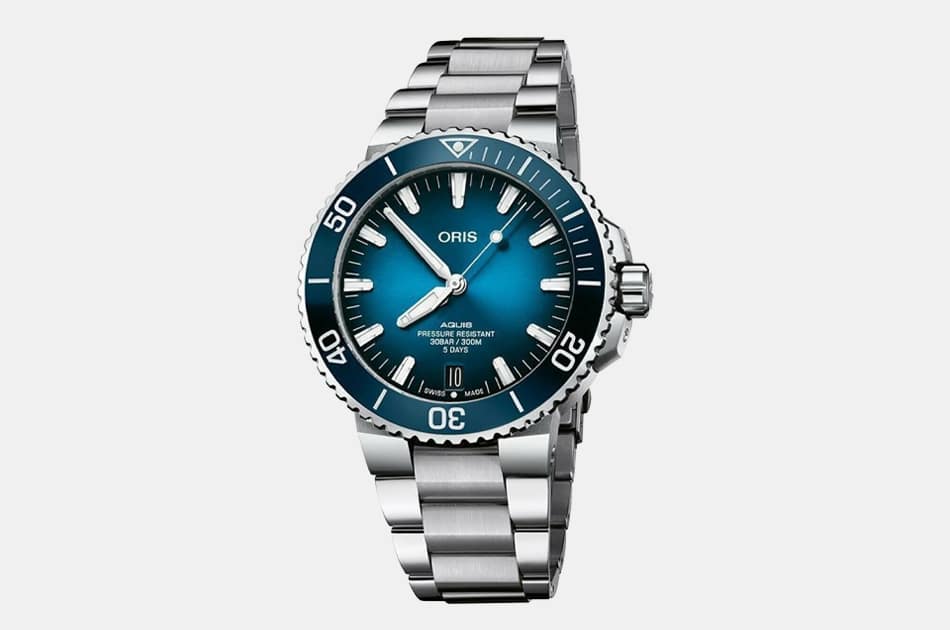 Oris Aquis Date Calibre 400