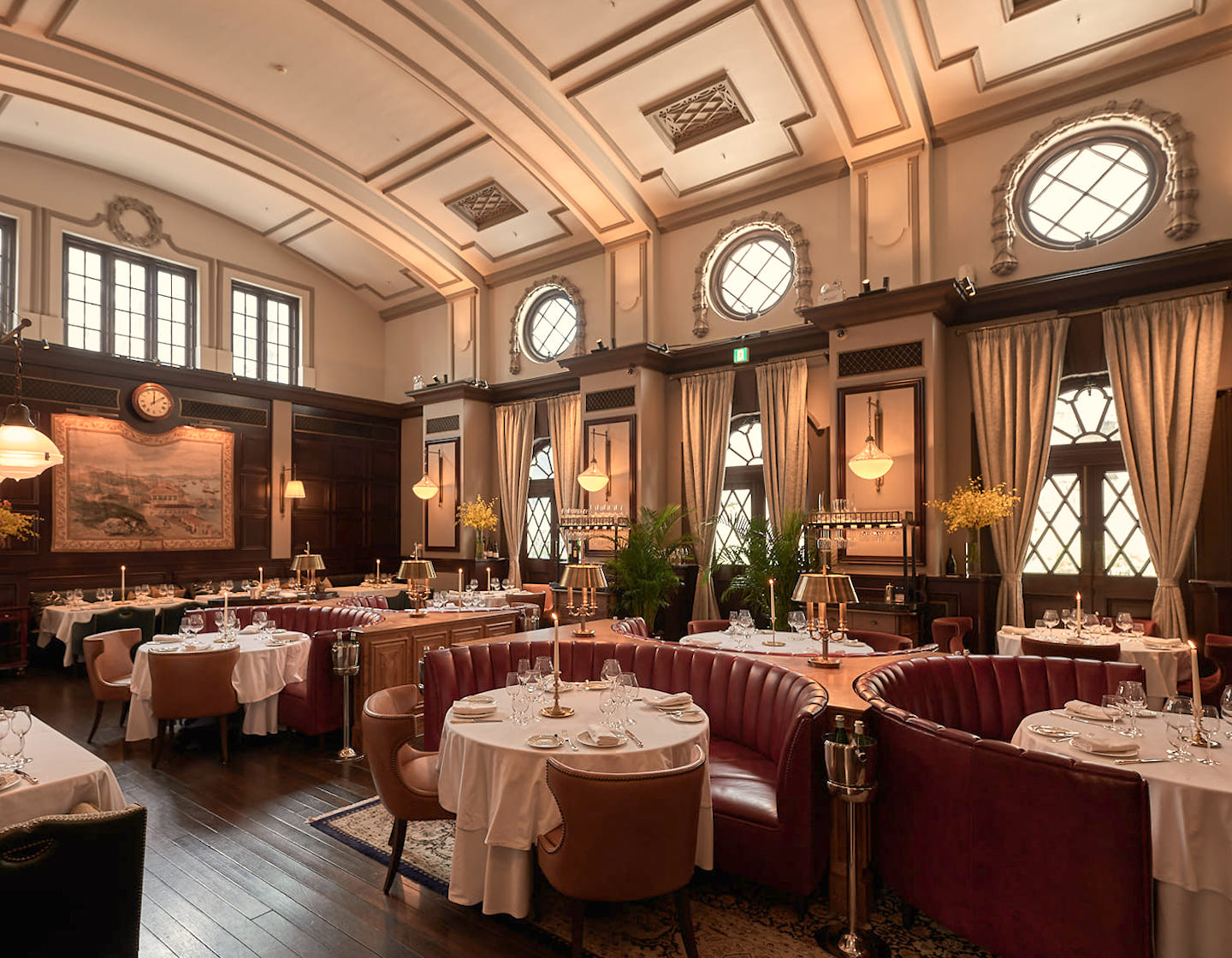 romantic-restaurants-hong-kong-fine-dining-eat-magistracy-dining-room