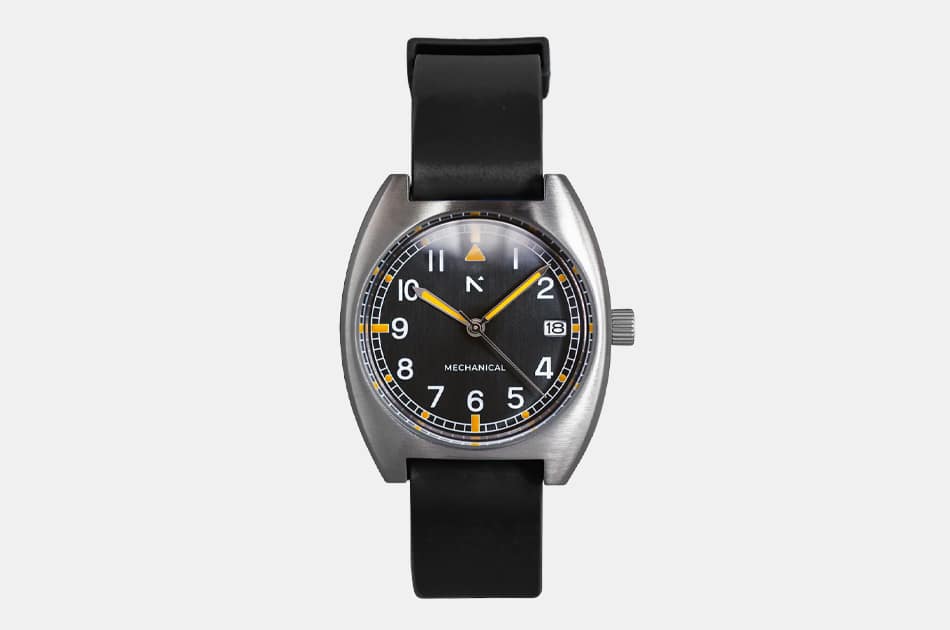 Rotate North Altitude Pilot's Watch