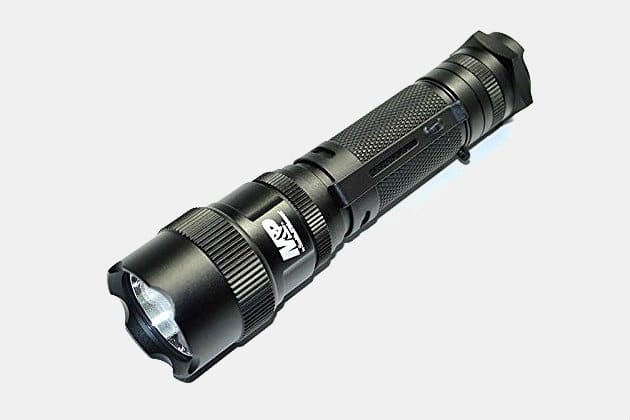 Smith & Wesson MP12 Tactical Flashlight