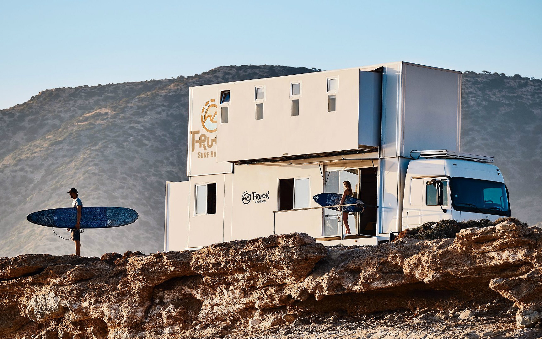 Truck Surf Hotel