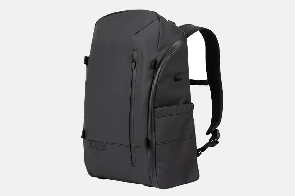 WANDRD Duo Daypack