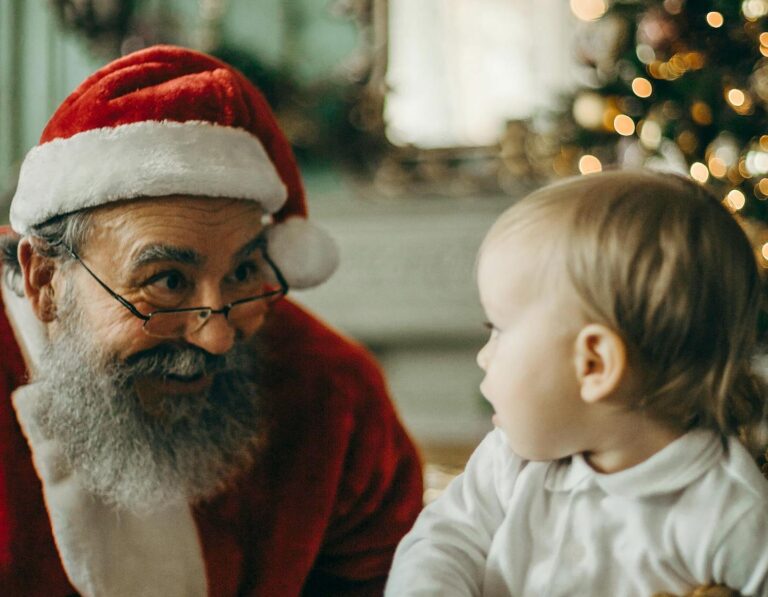 meet santa claus hong kong