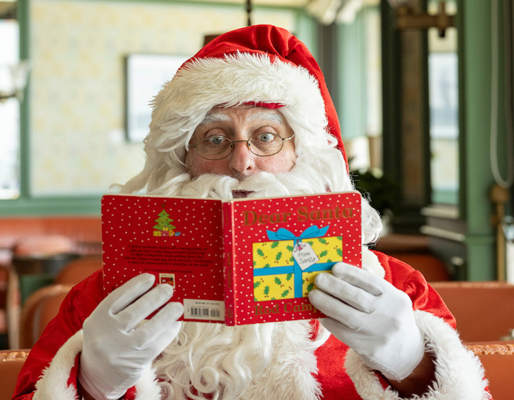 meet santa claus hong kong storytelling